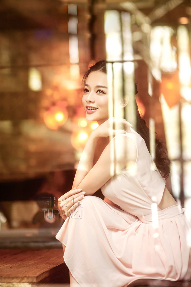 gallery-1106574937.jpg
