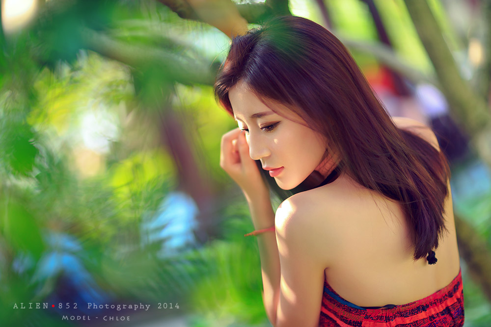 酷似林熙蕾的美女少妇高清写真