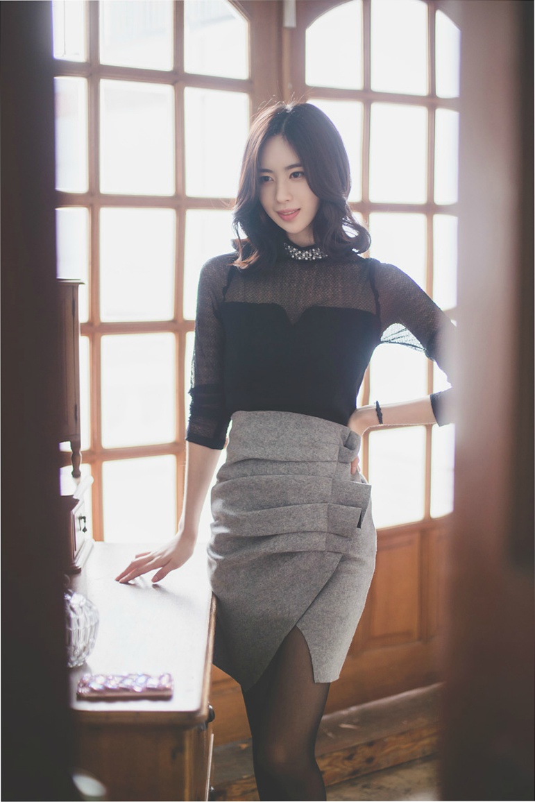 极品气质型美女office lady风格写真