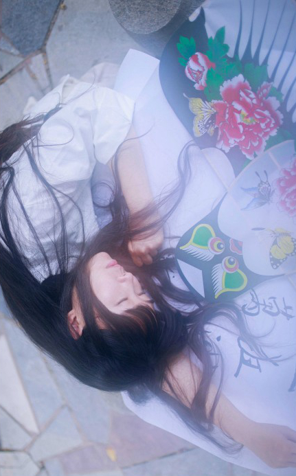 香汗淋漓高挑长腿健身美女