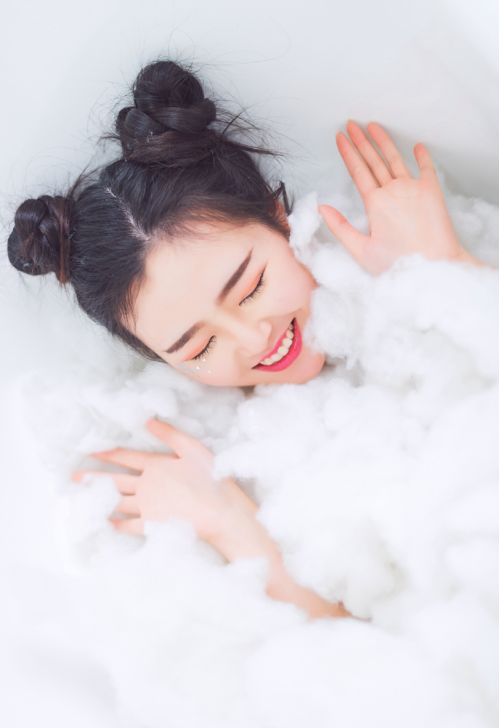 美女秀性感