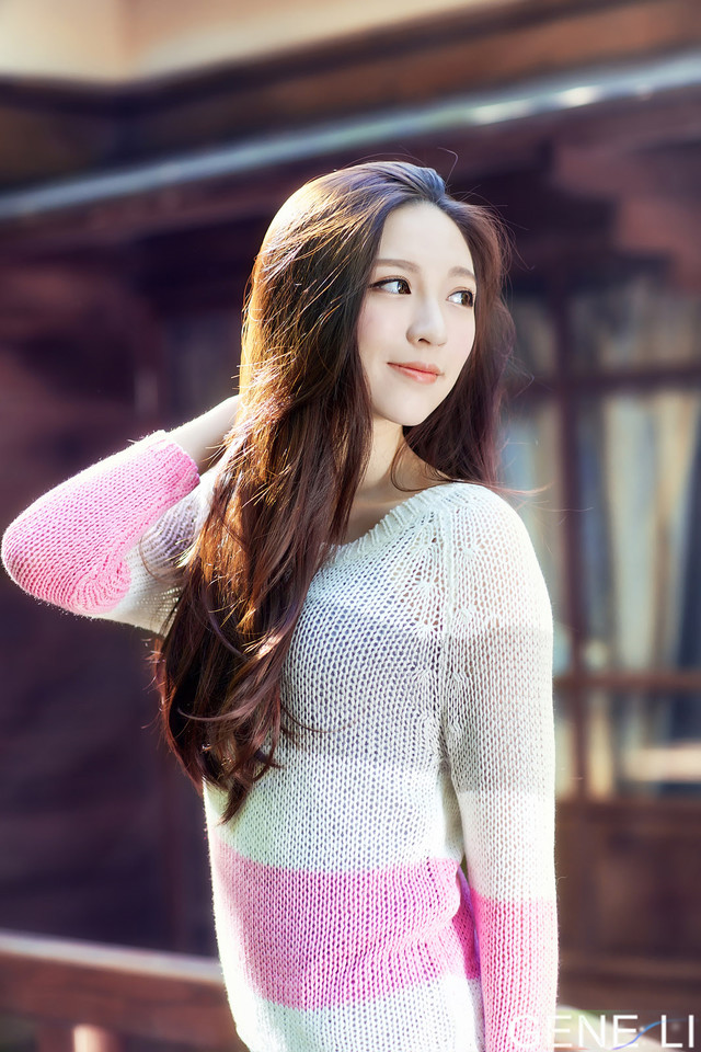 高挑长发妩媚美女女初秋写真