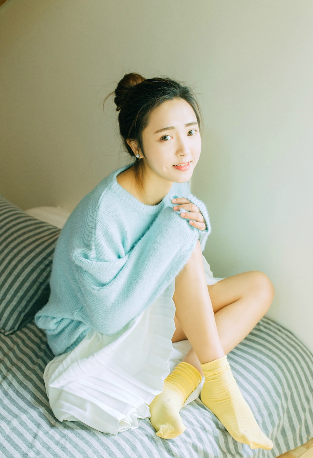 女孩性感内衣秀 神情出镜