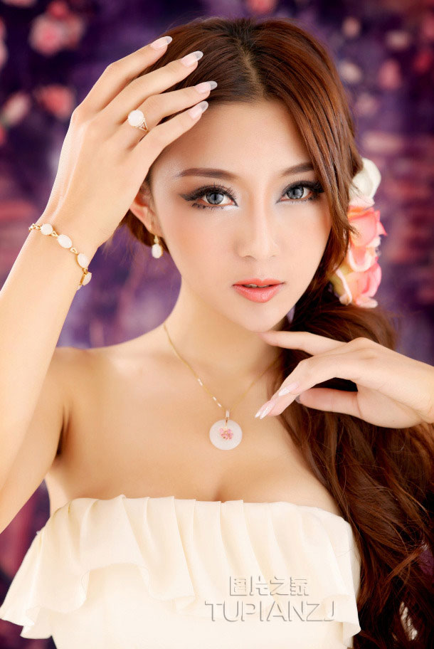 gallery-35aaa43324.jpg