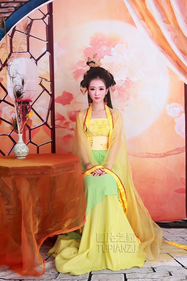 gallery-3e51705773.jpg