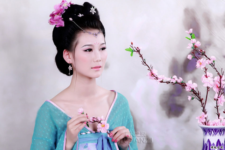 gallery-3f79542939.jpg