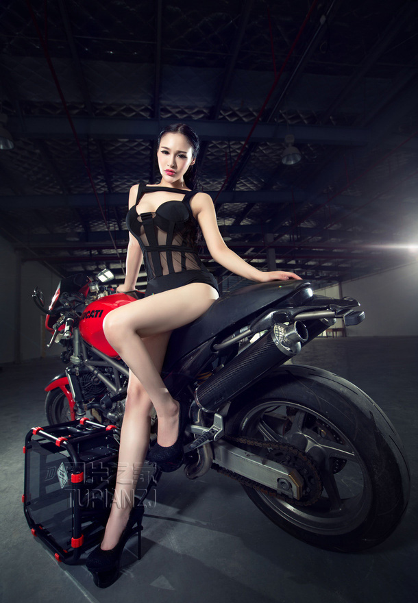 gallery-45b9a4c79e.jpg