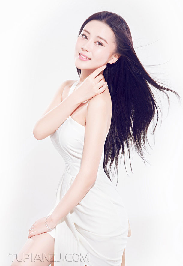 超美的性感美女图片 身材妖娆性感迷人