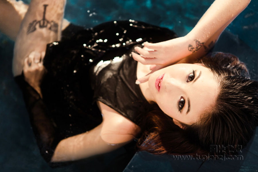 gallery-674d42cda6.jpg