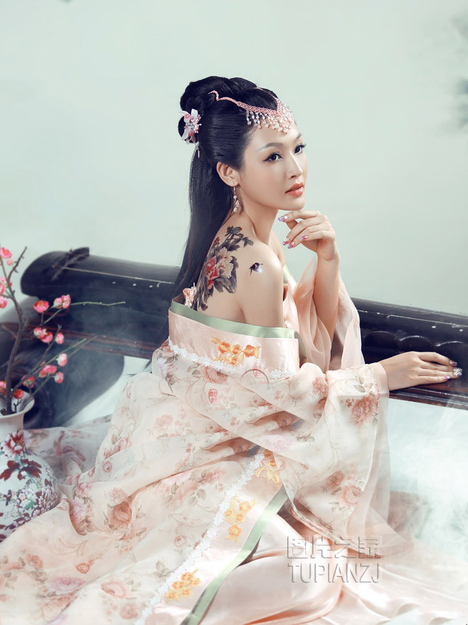 gallery-6809463901.jpg