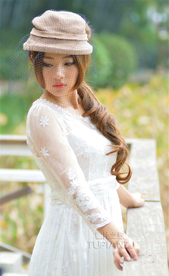 gallery-70035360b3.jpg
