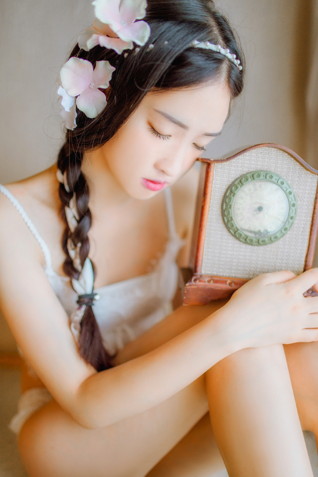 黑色性感女孩图片 小秀冷艳