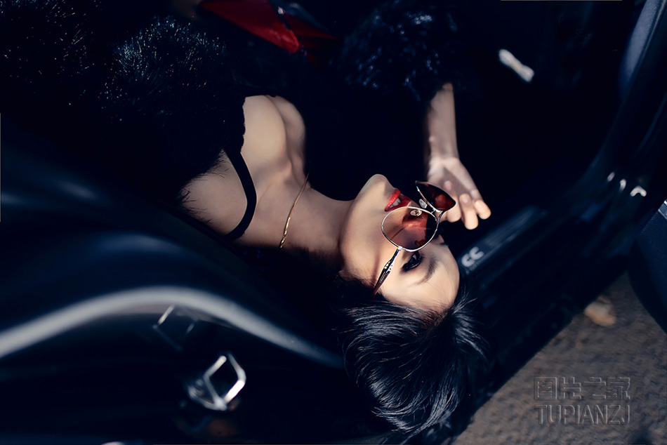 gallery-7618228990.jpg