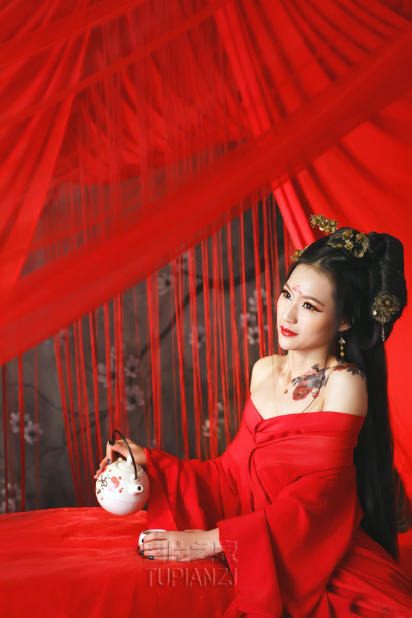 gallery-76862a7ccb.jpg