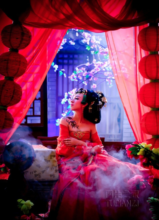 gallery-76f2c7c000.jpg