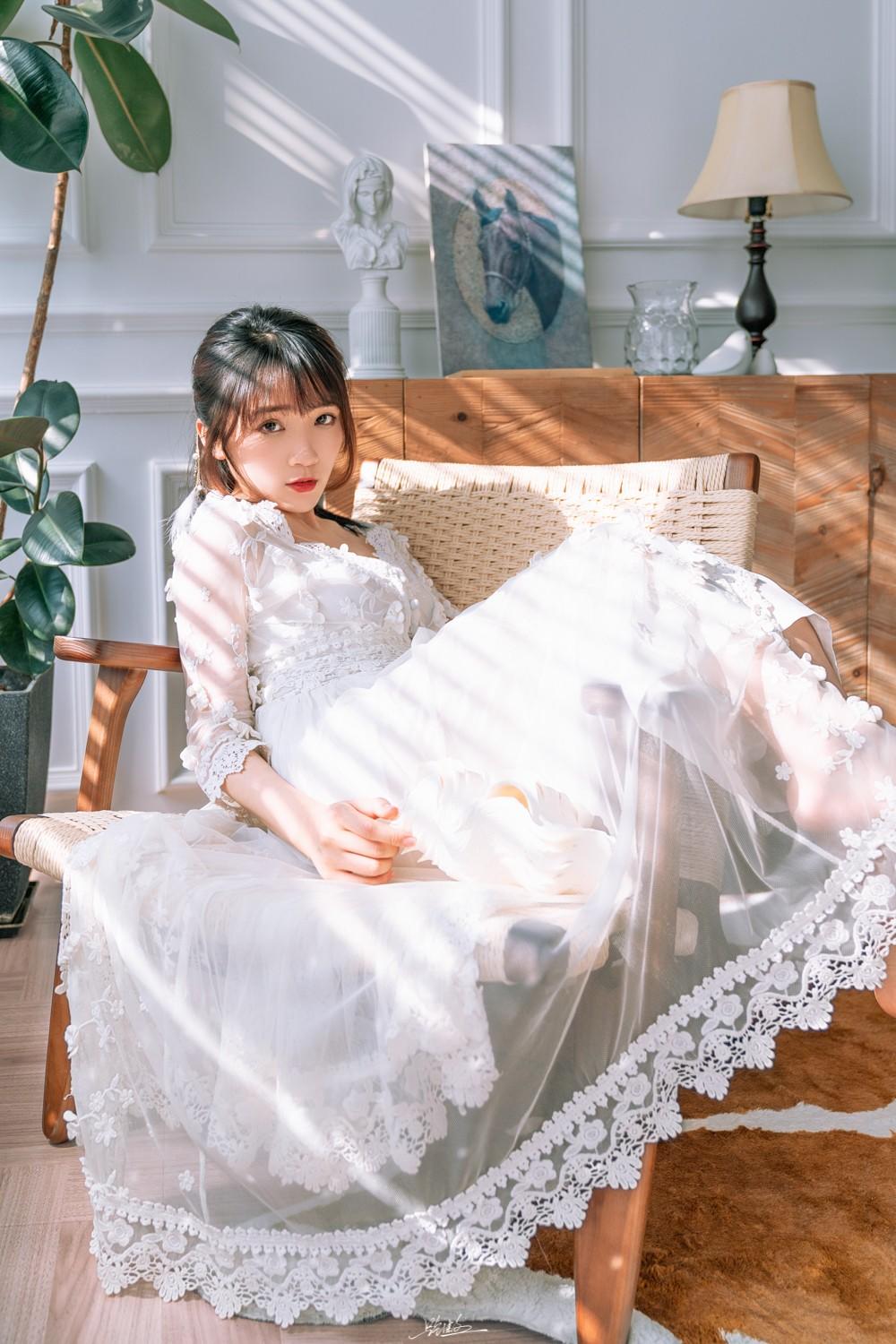 运动性感美女图片 展现青春魅力