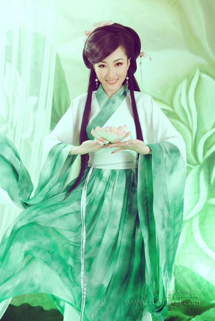 纯净古装美女图片 出淤泥而不染
