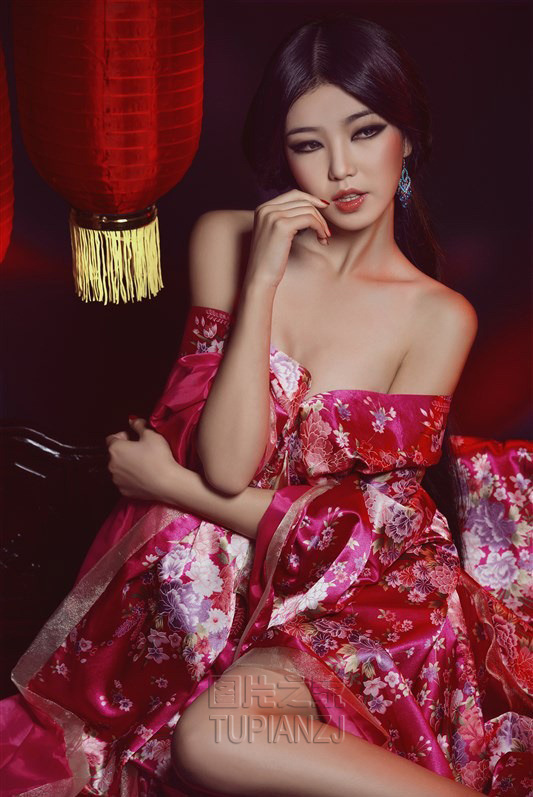 gallery-9d9f481683.jpg
