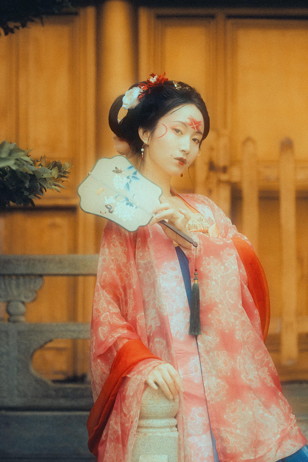 性感美女闺房私密写真 皮肤白皙诱人