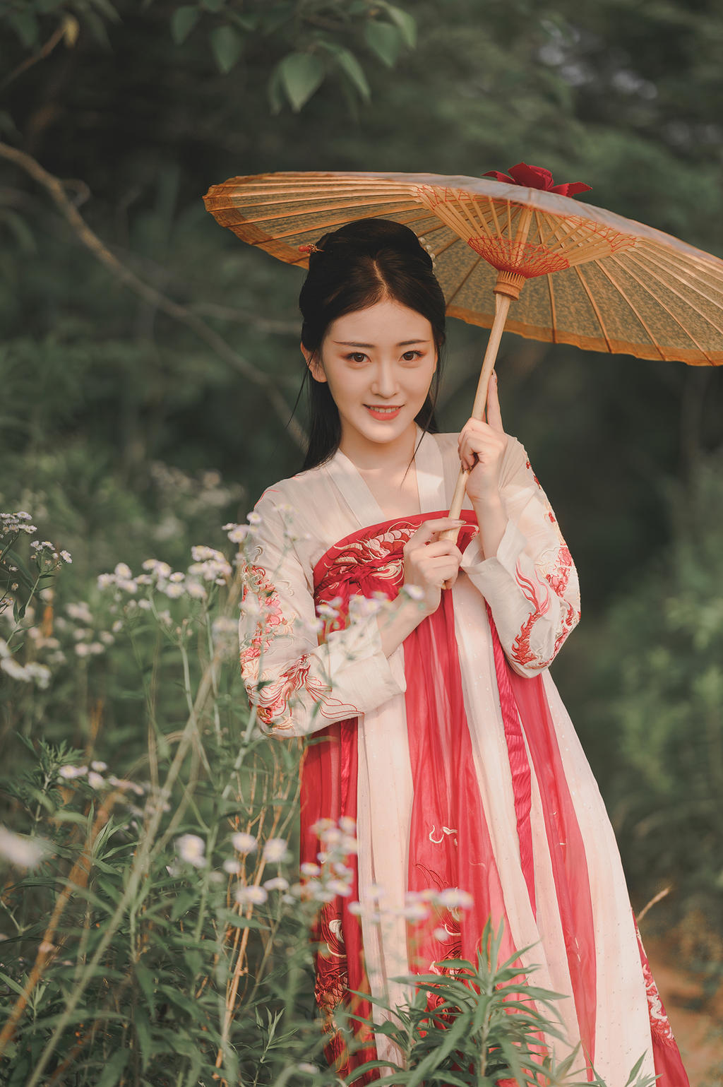 美女黑丝吊带睡衣写真照 挑逗你的欲望