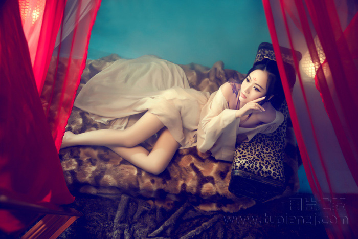 gallery-a9c8734352.jpg