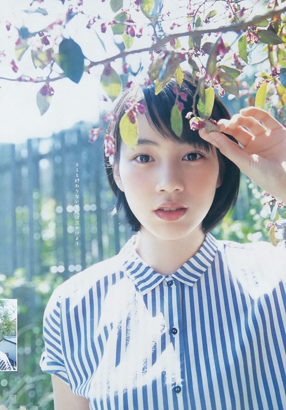 日本萌妹夏日写真 白皙肌肤清纯性感