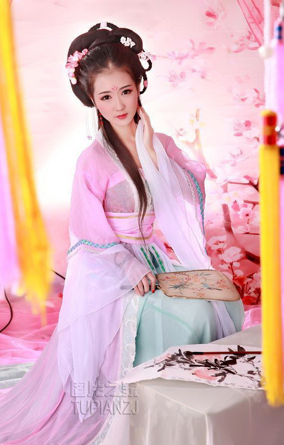 gallery-b7bf791bc5.jpg