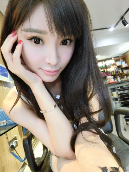 gallery-c30993ba14.jpg