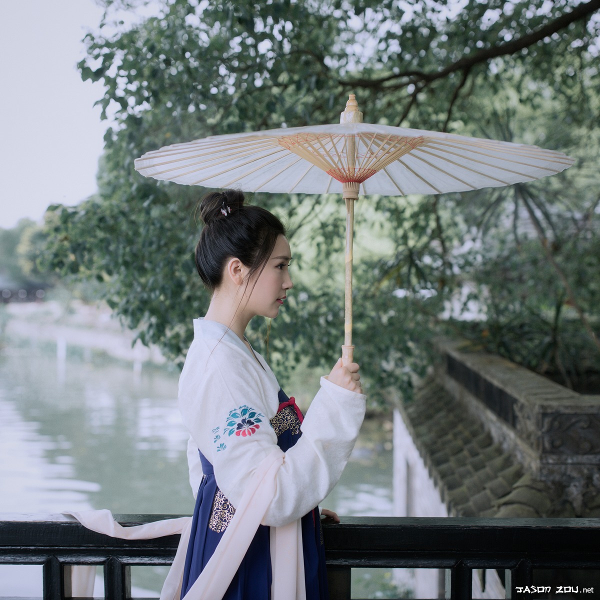 gallery-c694dc67f6.jpg
