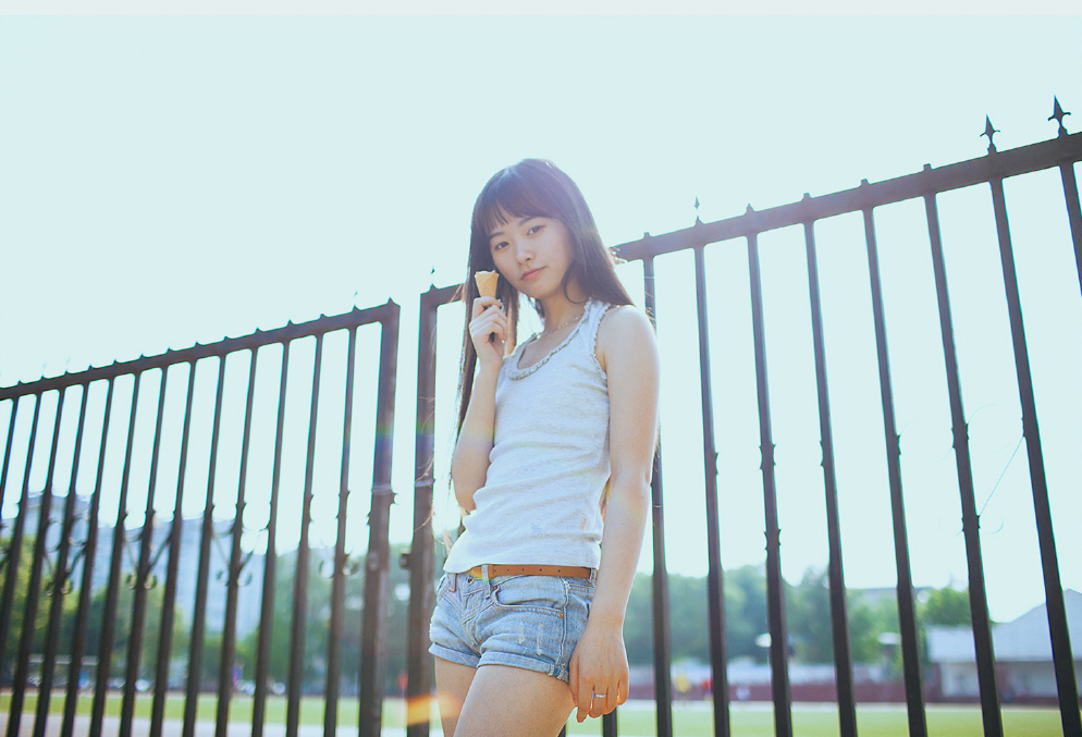 高挑网红美女张辛苑写真照