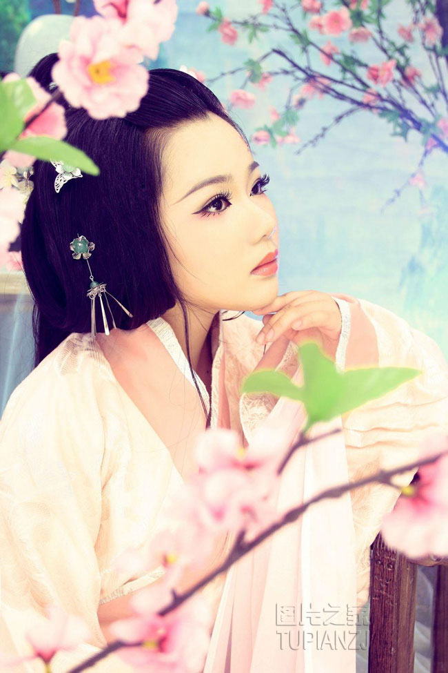 gallery-cee8542602.jpg