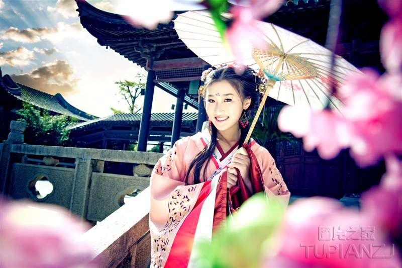 gallery-eba7315647.jpg